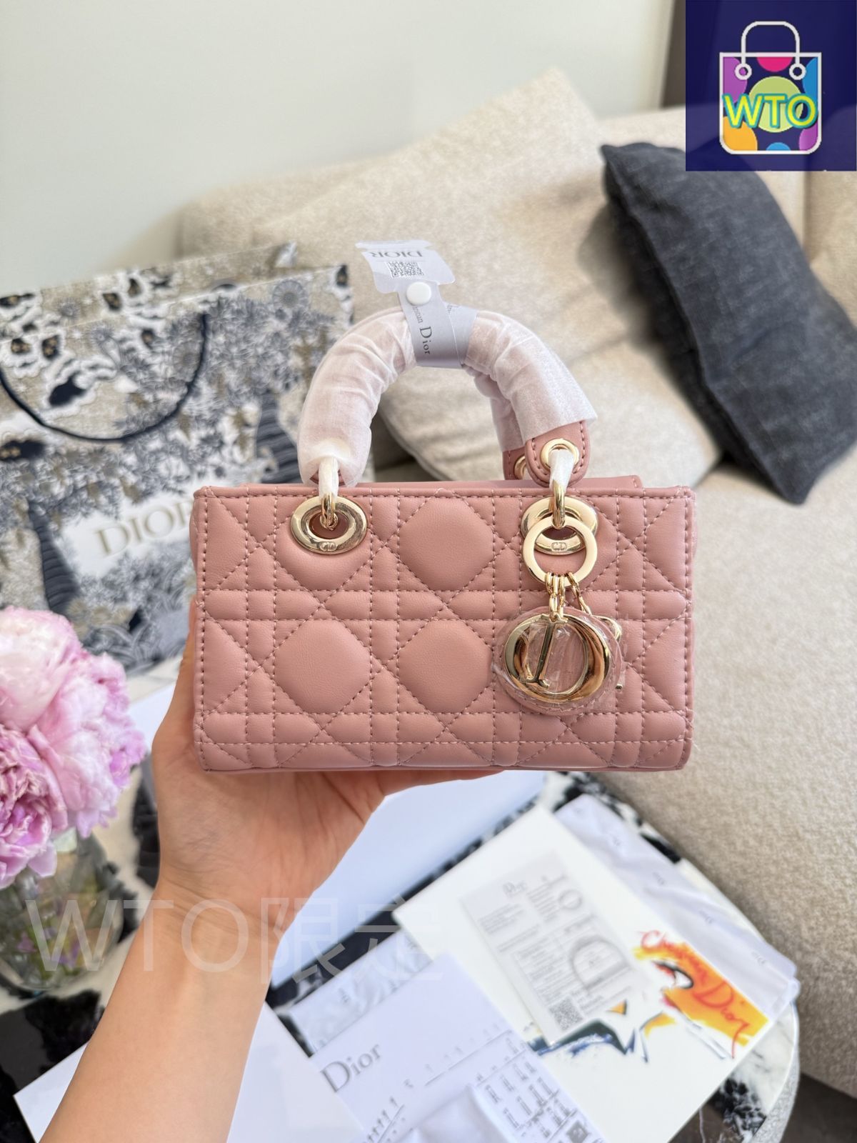 dior 新品未使用　まとめ売り 今日特価】Dior ディオール ディー・ジョイミニシリーズ 藤格?と