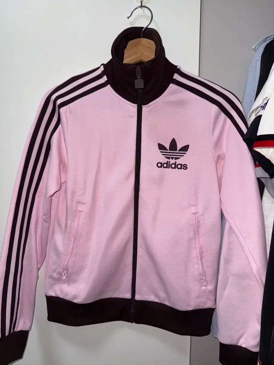 アディダス ファイヤーバード トラックジャージ ピンク ブラウン ジャージ