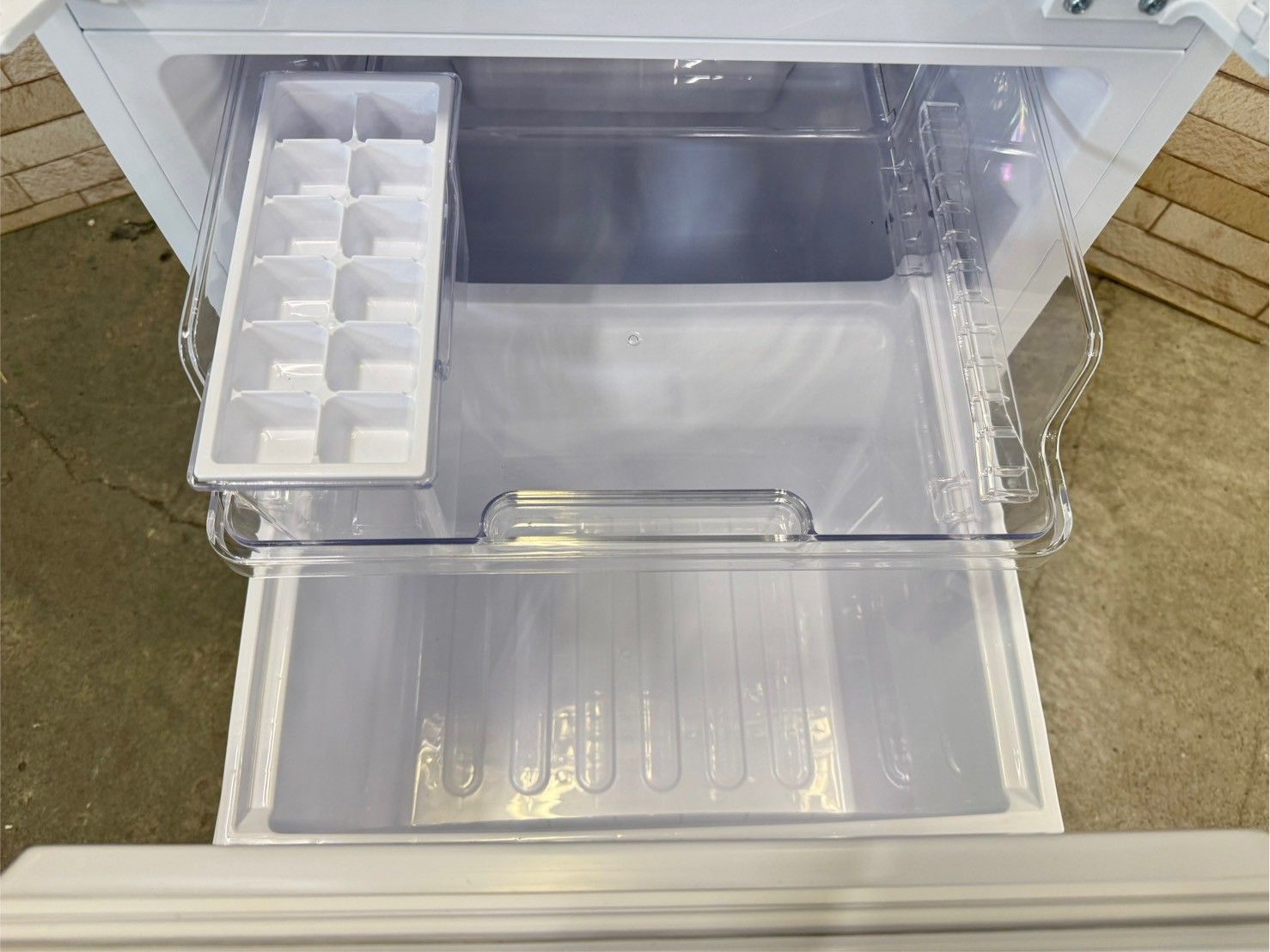 美品】大阪送料無料☆3か月保障付き☆冷蔵庫☆シャープ☆2ドア☆2021年