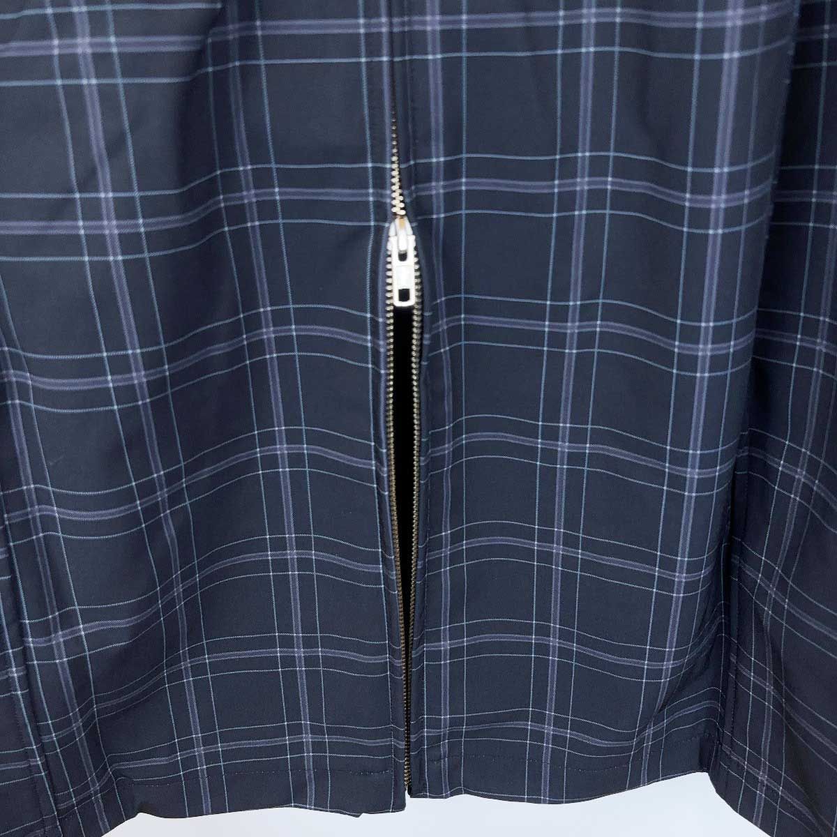 フード取り外し