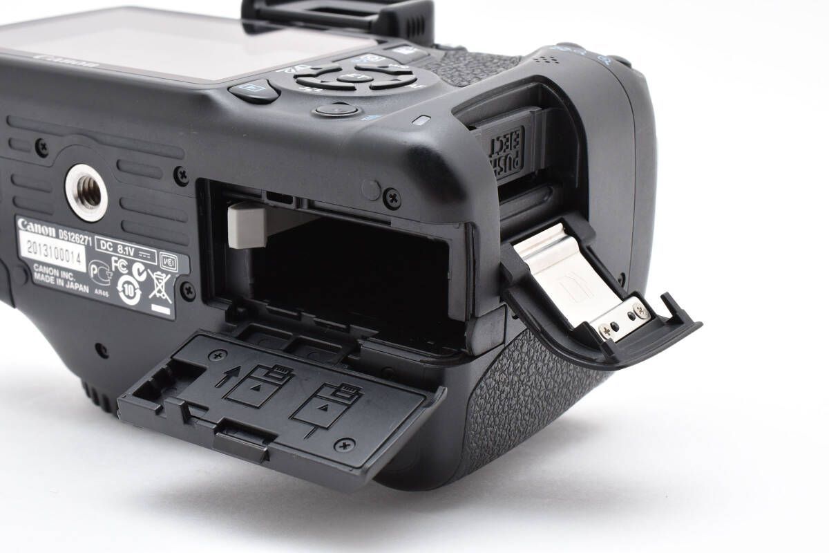 ☆極上品☆キャノン Canon EOS Kiss ショップ X4 ボディショット数3841