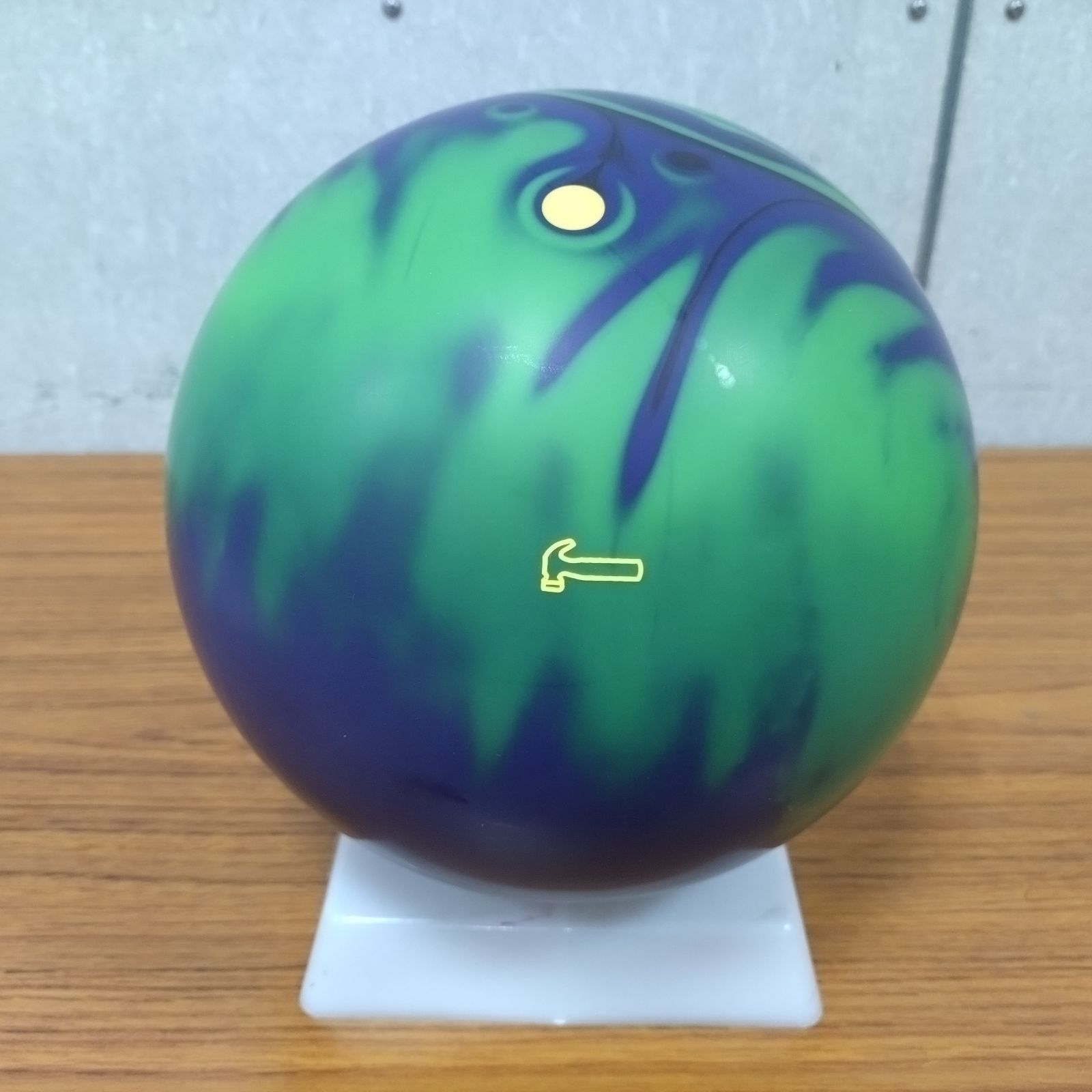 15ポンド3オンス