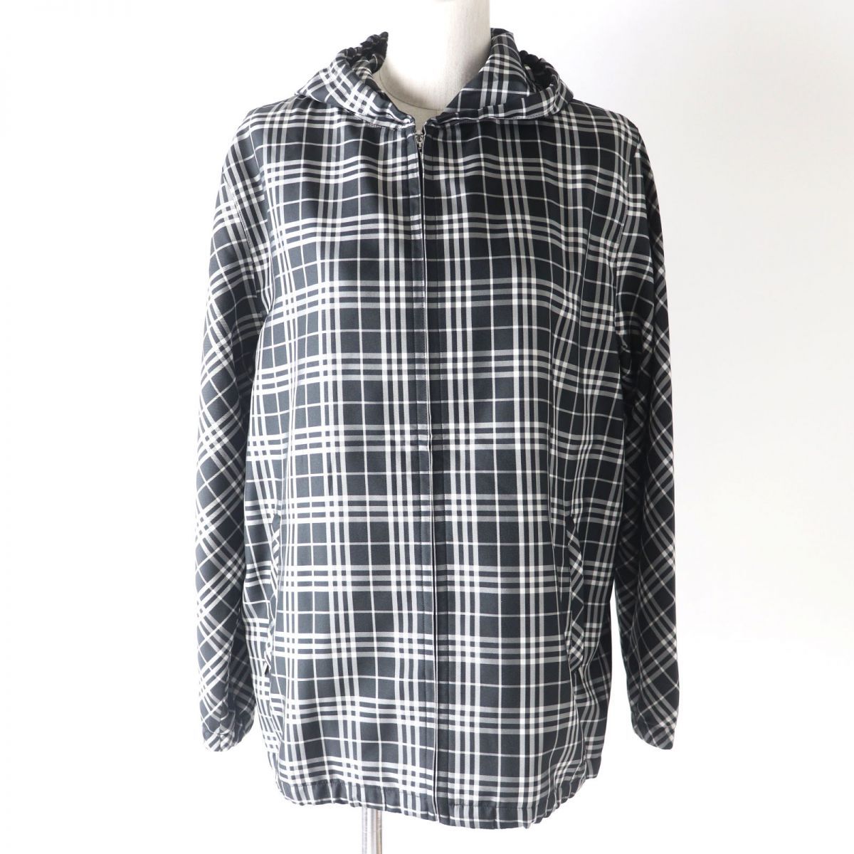 正規 美品 バーバリー パーカー ブラック M フード メンズ デザイナー