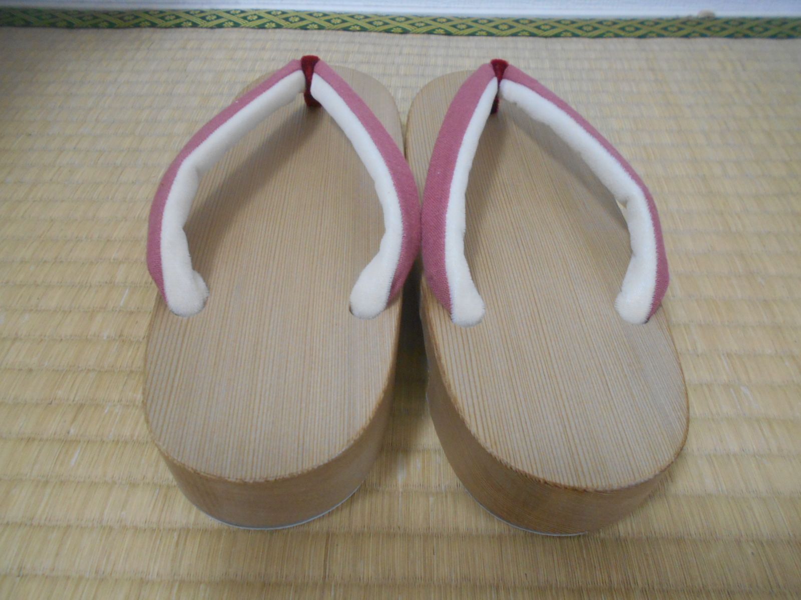 の右近下駄 歯の無い下駄