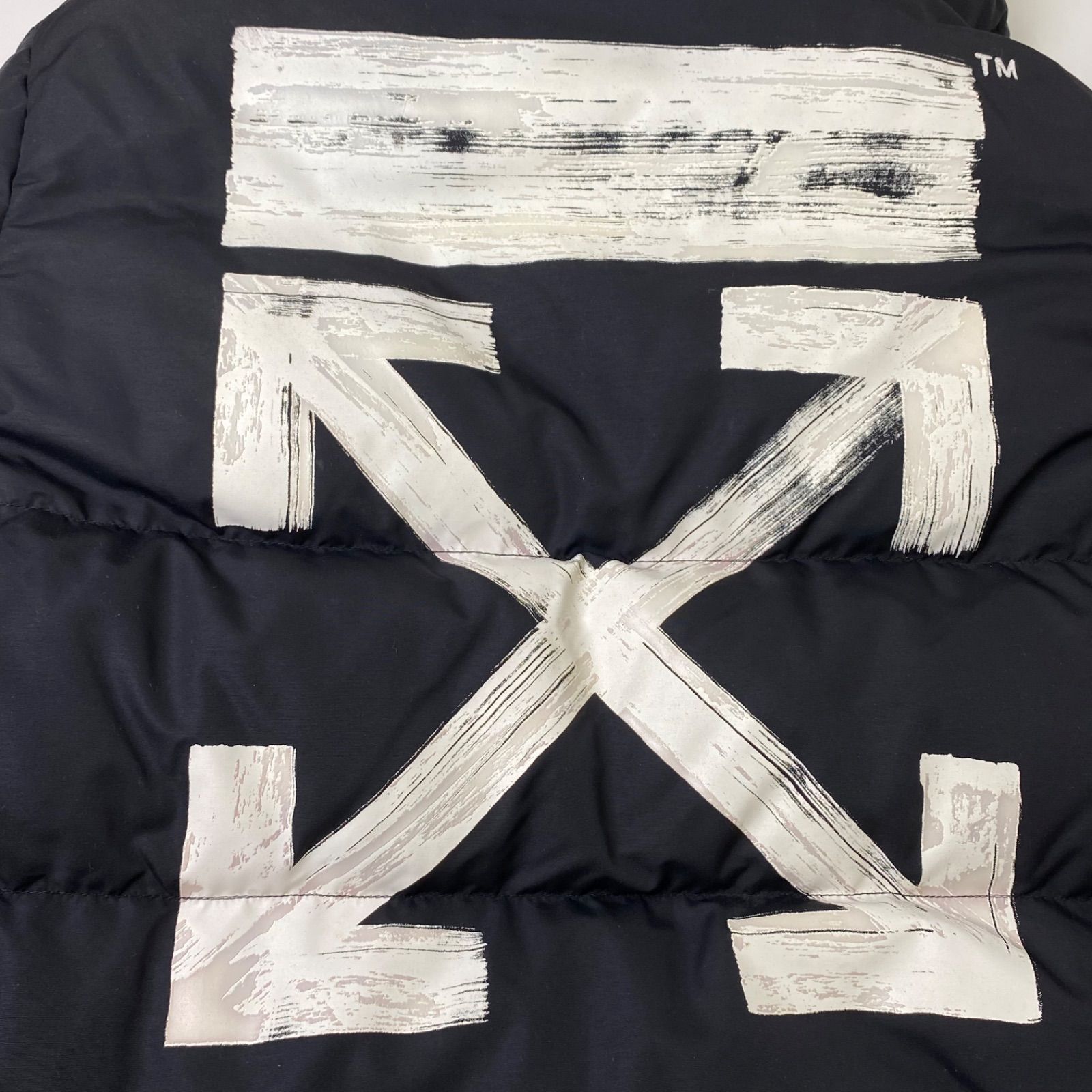 OFF－WHITE ダイアゴナル　ブラッシュダウンジャケット OFF-WHITE オフ ホワイト ダイアゴナルブラッシュダウンジャケット