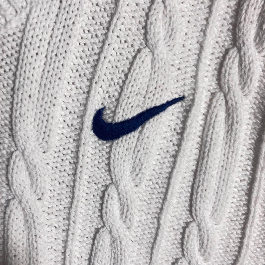 5610【激レア⚪︎】90年代 銀タグ NIKE 刺繍ロゴ 中綿ベスト 新品未使用タグ付き】NIKE ケーブルベスト 刺繍ロゴ 銀タグ 90s
