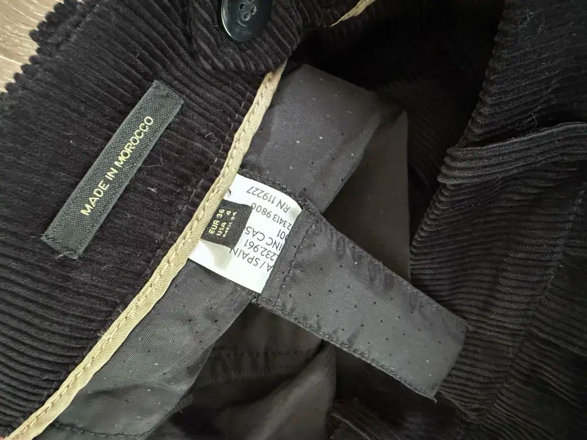 Massimo Dutti マッシモドゥッティ コーデュロイ パンツ 36 DECORATOM_COM_BR