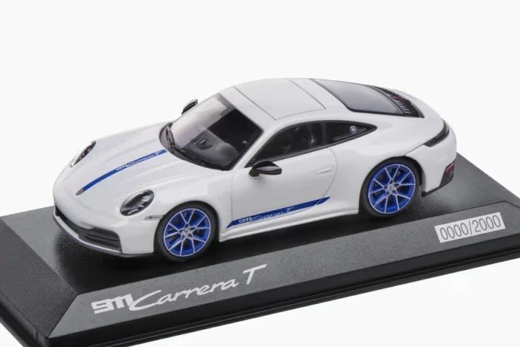 1/43 特注 ミニチャンプス ポルシェ 992.2 カレラ GTシルバー 1/43 特注 ミニチャンプス ポルシェ 992.2 カレラ GTシルバー - メルカリ