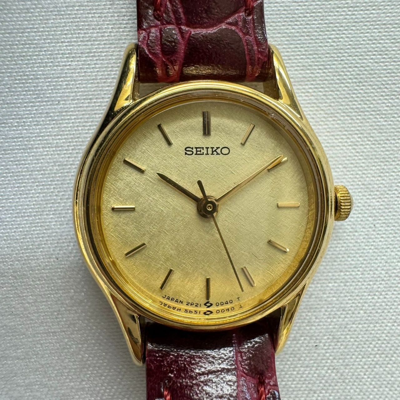 K【中古】セイコー SEIKO 2P21-0A80 クオーツ イエロー文字盤 腕時計