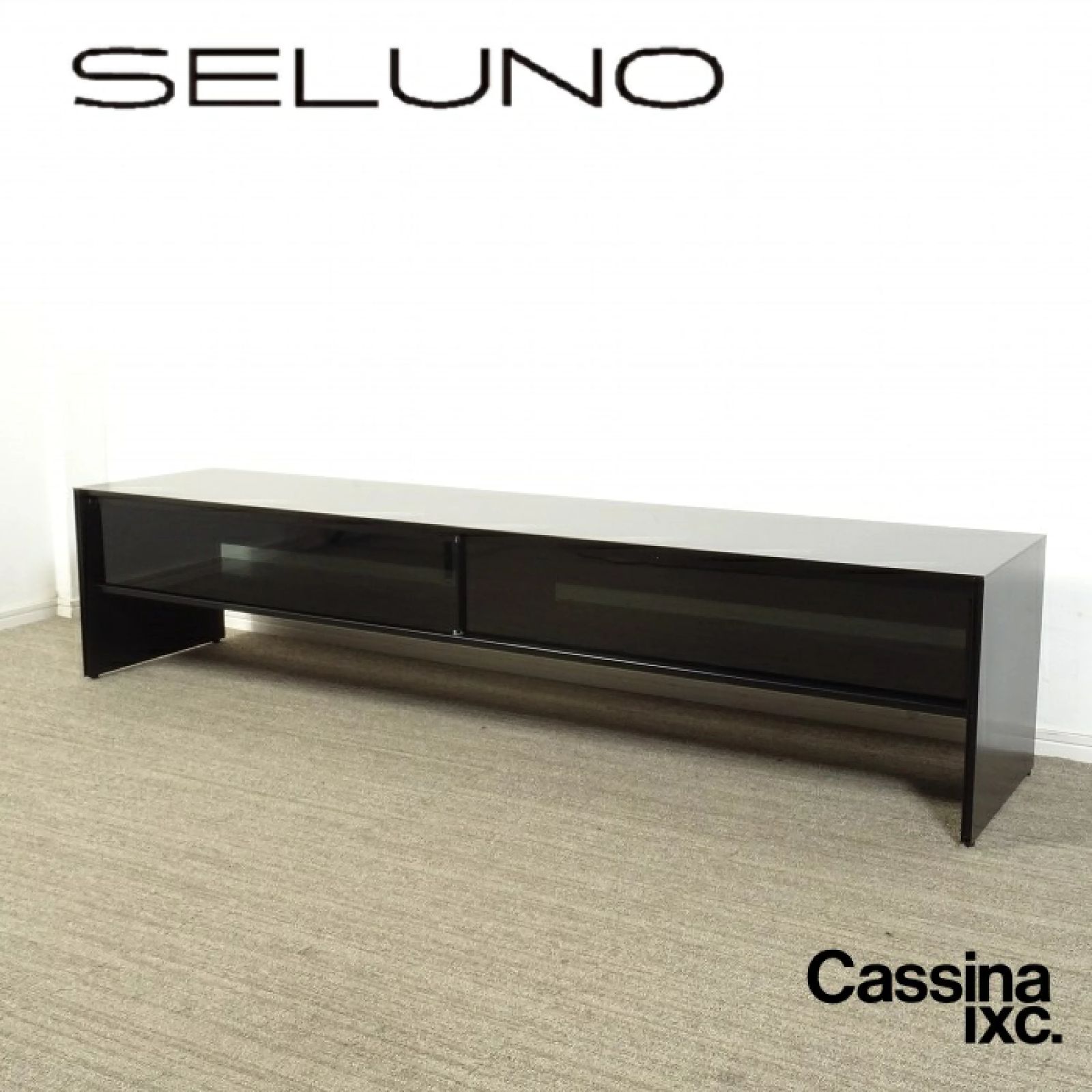 ◾︎SELUNO◾︎ 展示 Cassina ixc. カッシーナイクスシー AIR FRAME 3012 | エアーフレーム 3012 シアターボード W1800 | ブラック 40万 v458