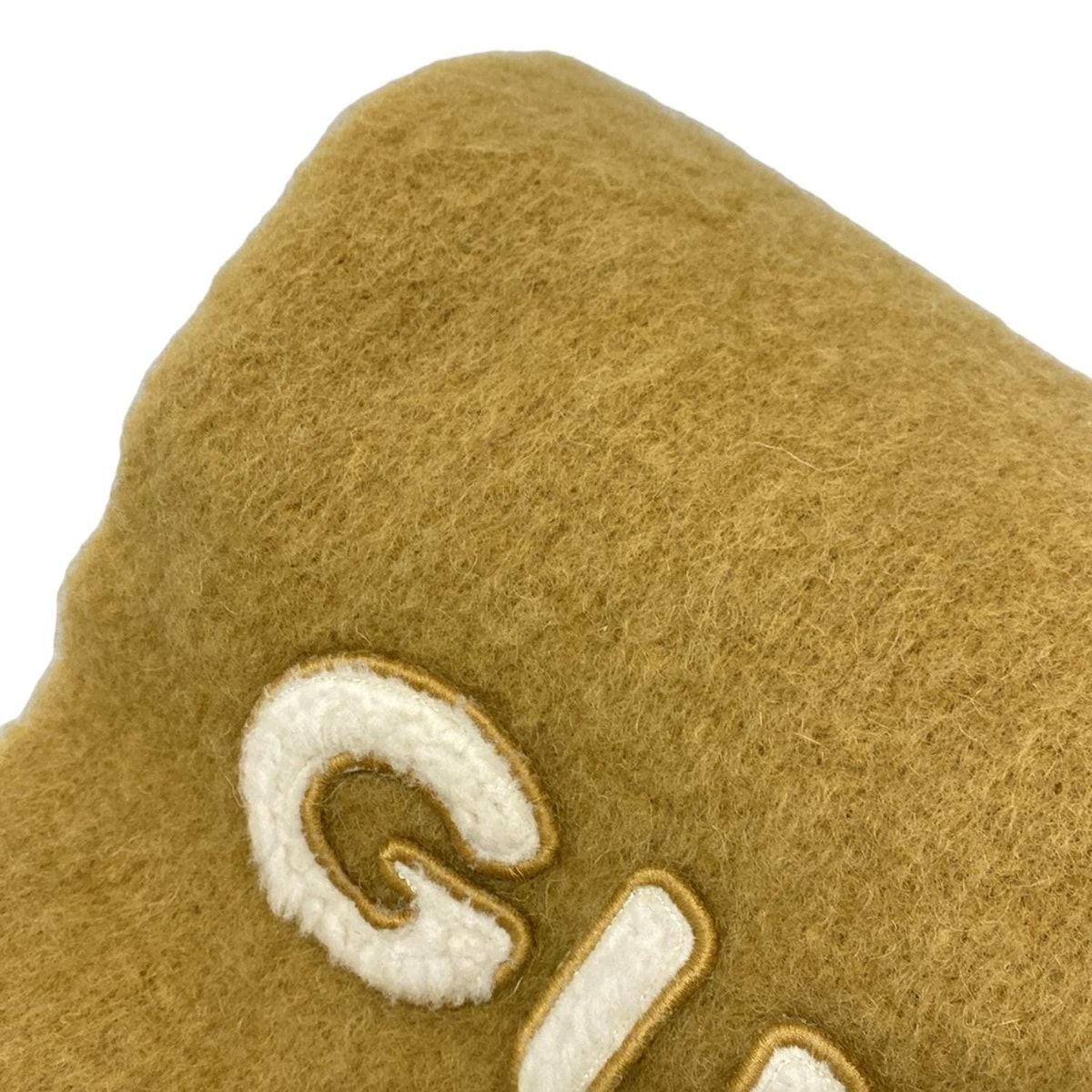 ライトブラウン×アイボリー ロゴ