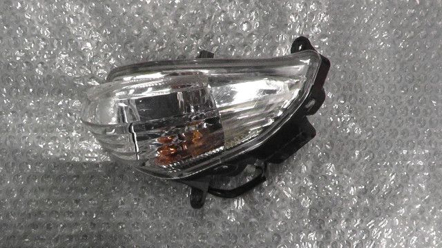 バーグマン200 CH41A の フロントウインカー 左 :#1748308236