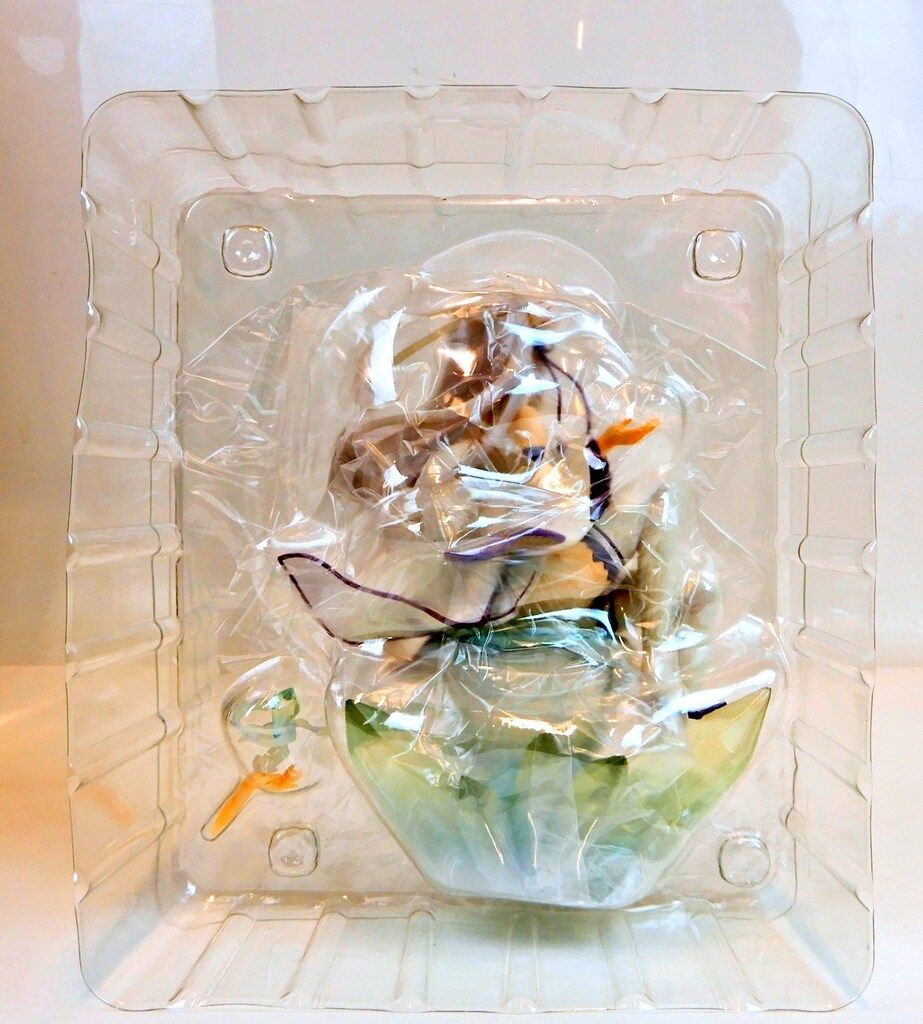 コトブキヤ Re:ゼロから始める異世界生活 エミリア 1/8 PVC