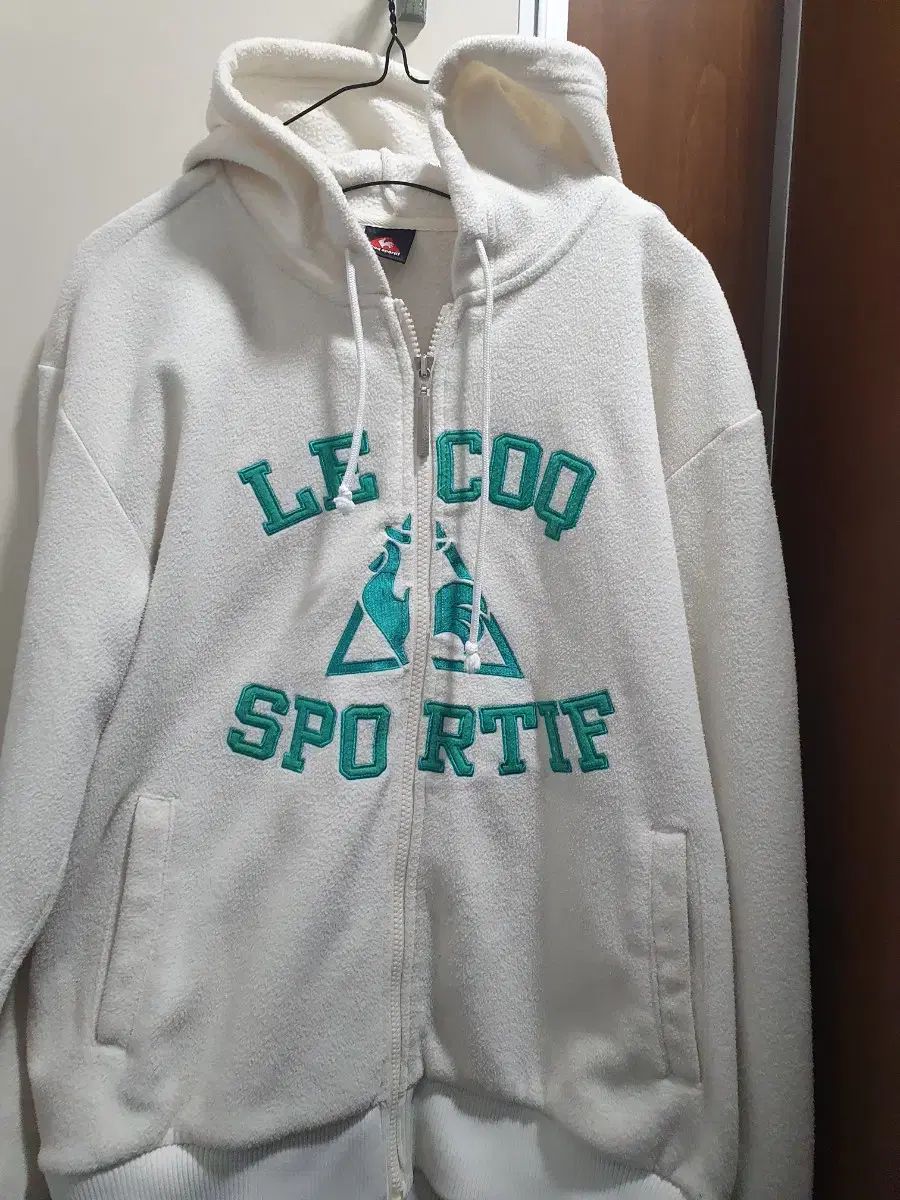 ロコカ 裏起毛 フード付きTシャツ