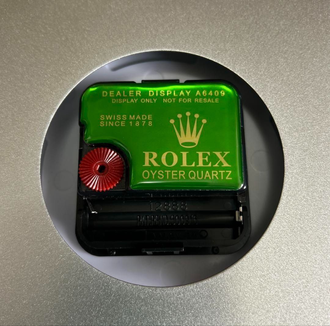 希少　海外販促品 新品 ROLEX デイトジャスト大型掛け時計　シルバー 海外販促用 ROLEX ロレックス デイトジャスト大型掛け時計 シルバー