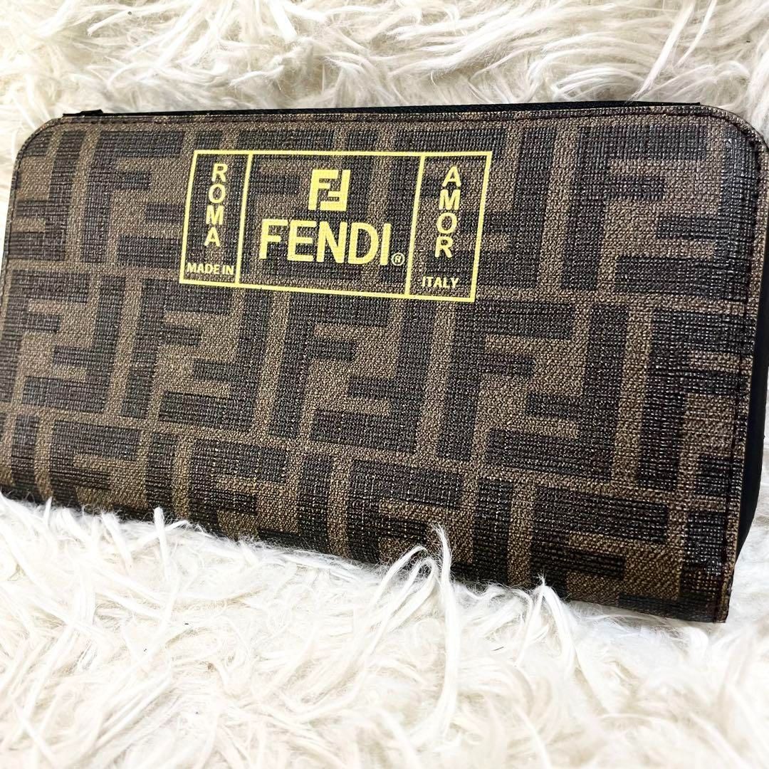 FENDI フェンディ ラウンドファスナー長財布 ズッカ柄 メンズ レディース フェンディ FENDI ラウンドファスナー ズッカ レディース メンズ