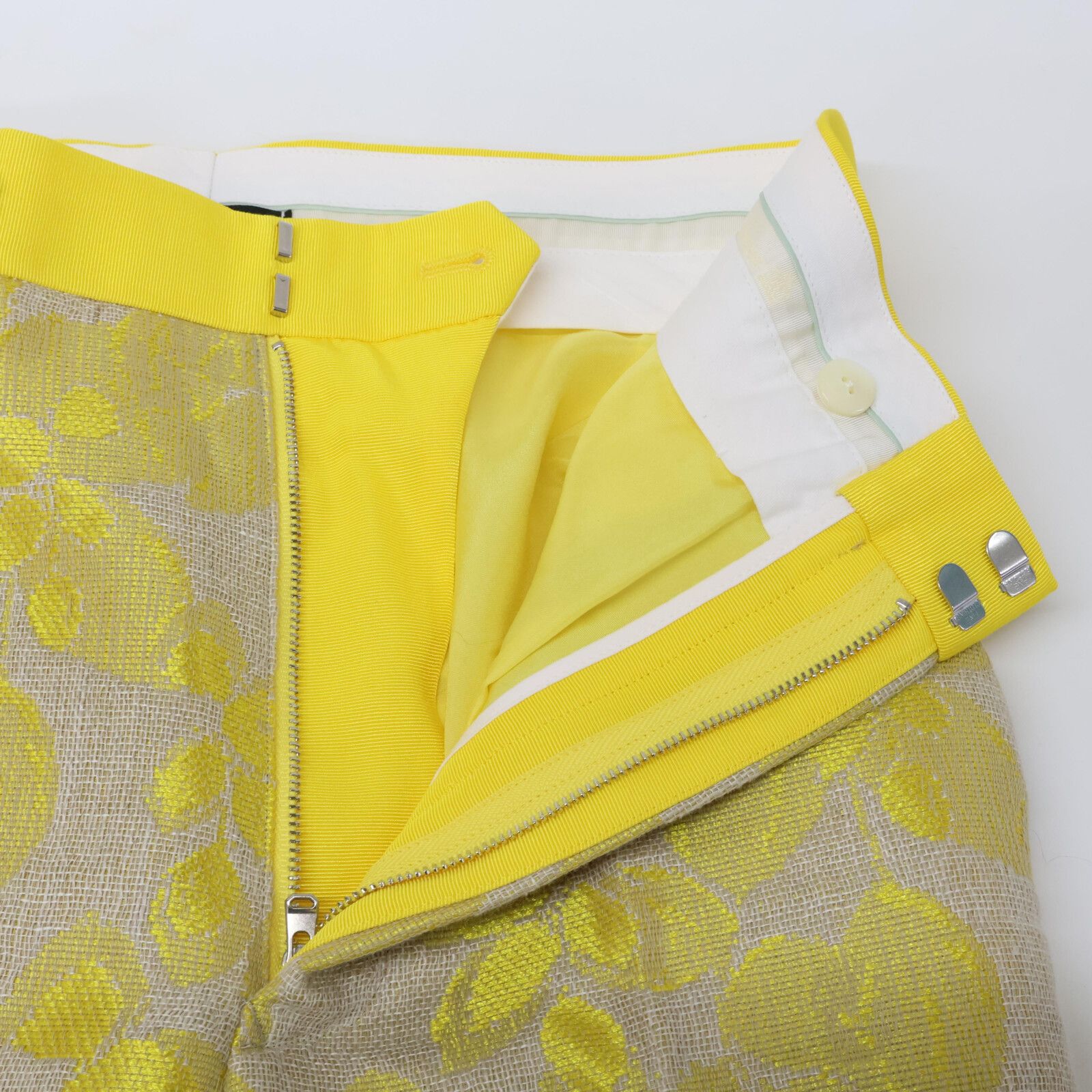 【ドゥロワー】バックギャザーフロントステッチパンツ(38)裏地シルク　白 DRAWER ドゥロワー 【美品】6514-236-1327 総刺繍 裏地シルク
