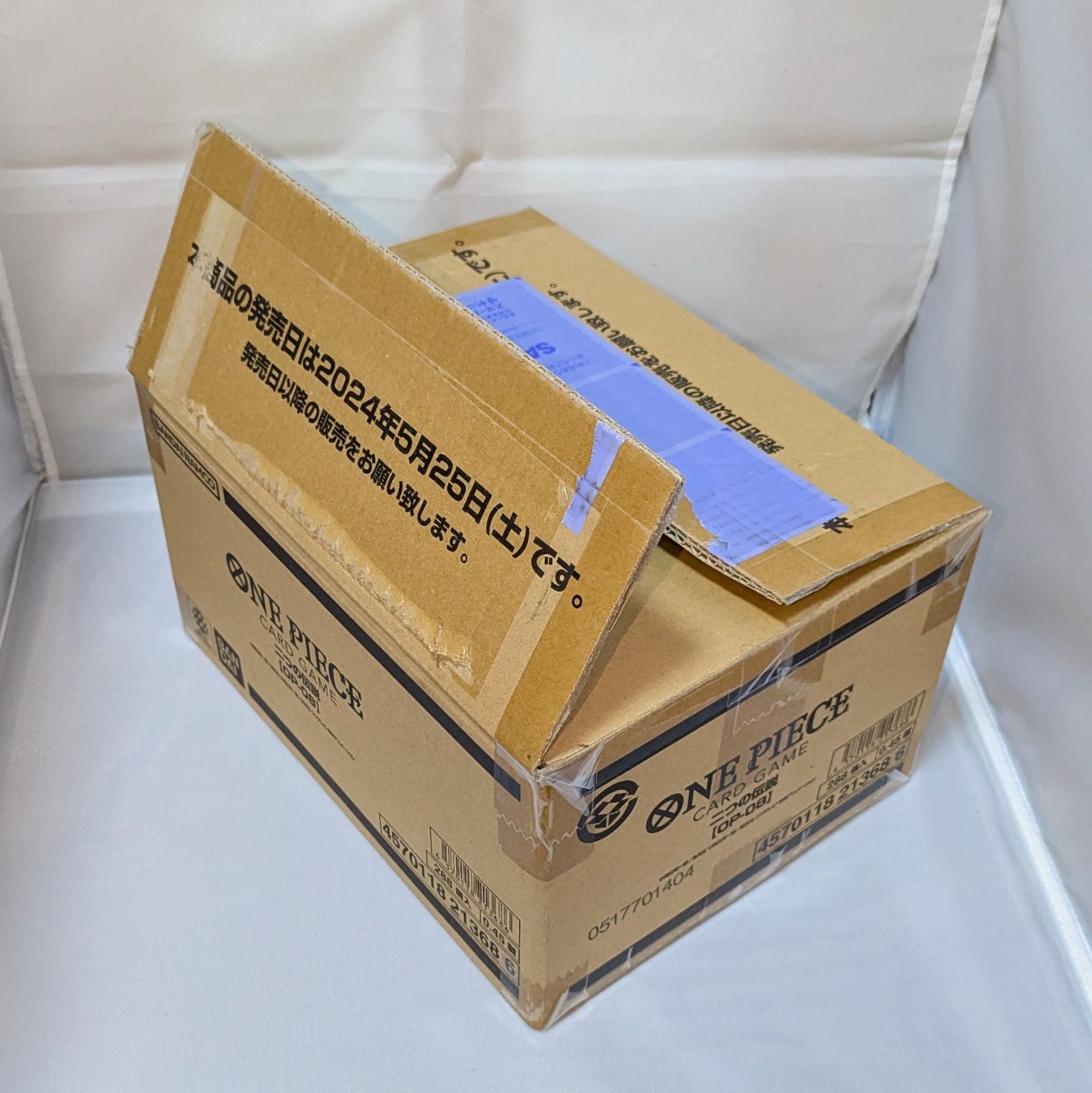 カートンダンボール】ONE PIECE 2つの伝説 空箱 - メルカリ