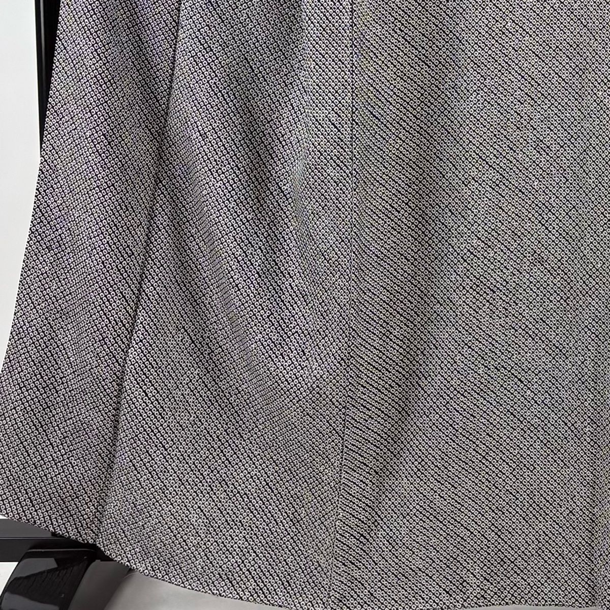 小紋 身丈162cm 裄丈70.5cm L 袷 総絞り 黒 正絹 秀品