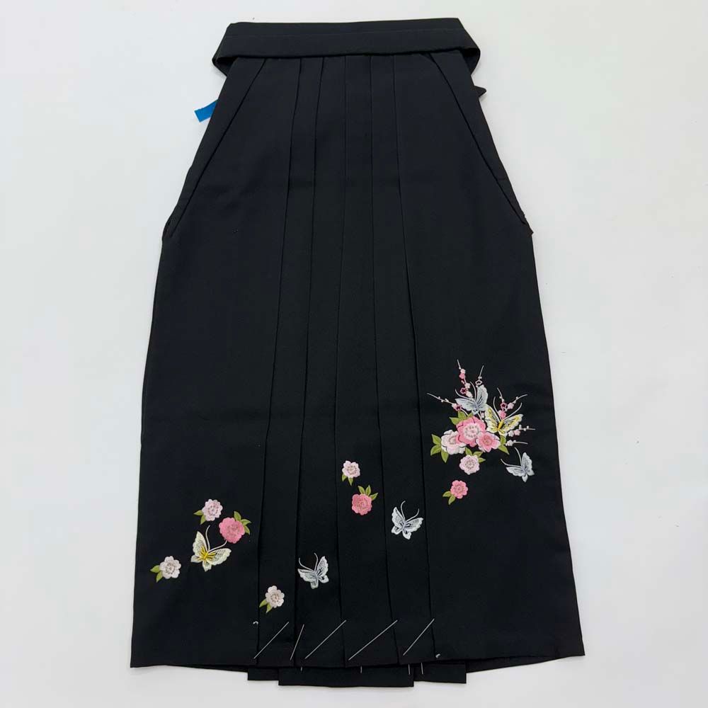 袴 S size 紐下丈87cm 行灯袴 卒業袴 女性用袴 刺繍 黒 中古 4709 袴 S size 紐下丈87cm 行灯袴 卒業袴 女性用袴 刺繍 黒 中古 4709