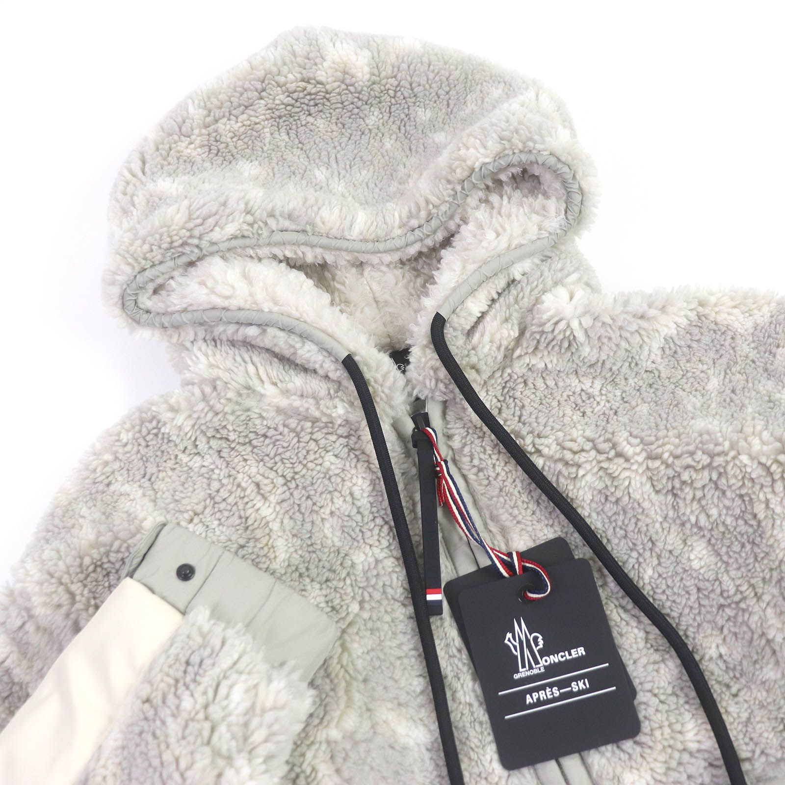 MONCLER GRENOBLE モンクレール グルノーブルマフラー新品タグ付き MONCLER GRENOBLE モンクレール グルノーブルマフラー新品タグ付き