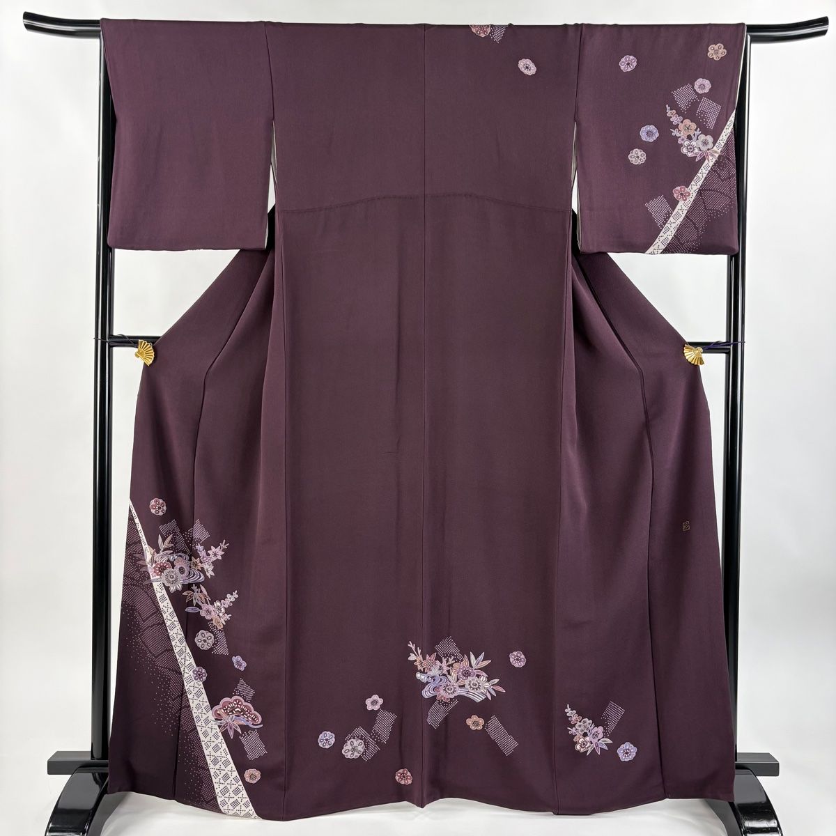 付下げ 身丈163cm 裄丈66cm M 袷 落款 松竹梅 扇面 縮緬 紫 正絹 秀品