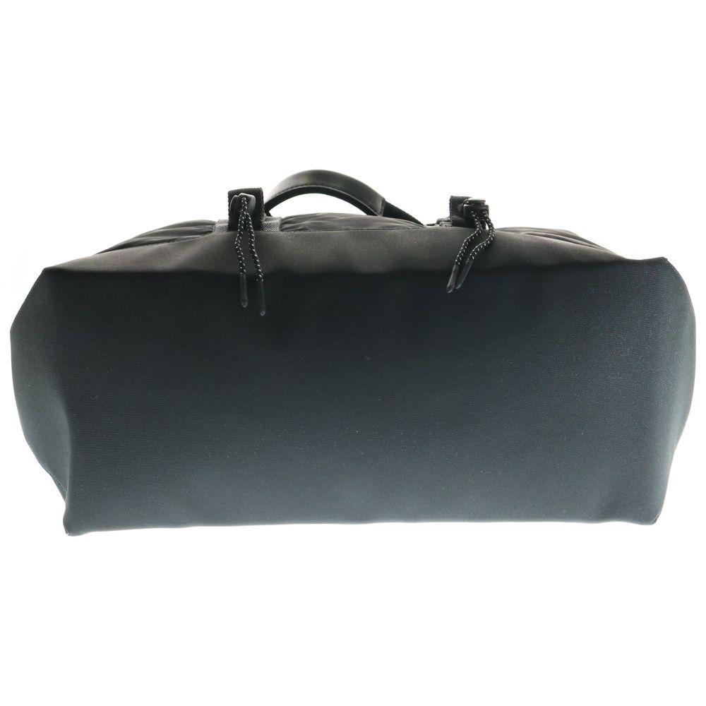 ロゴパッチ ナイロン