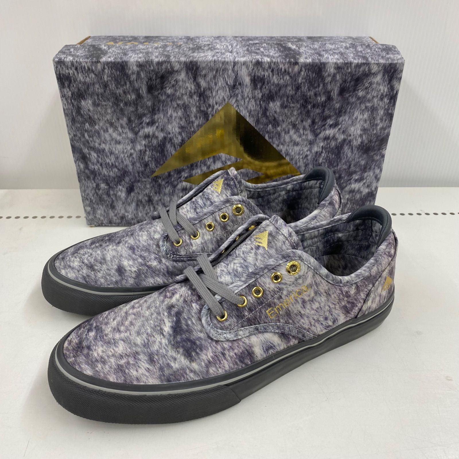 77.EMERICA×MAN WITH A MISSION 1000足限定ver. - メルカリ