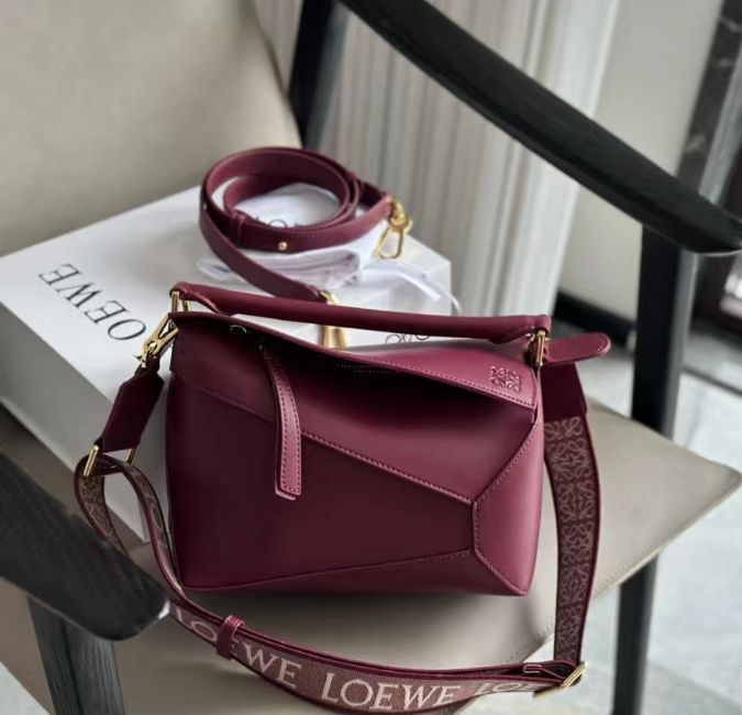 希少美品☆ LOEWE ロエベ パズルバッグ - メルカリ