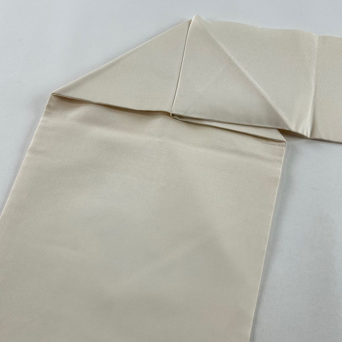 平和屋着物○染色作家 斉藤三才 九寸名古屋帯 手描き 草花文 生成り色