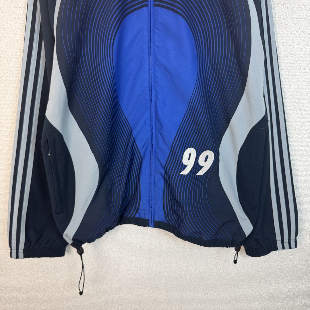 スリーストライプス ナンバリング