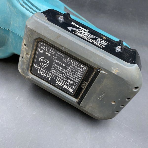 G0422T36 makita MUB360D マキタ 充電式ブロワ 36V 充電器 DC36RA 電動ブロアー ブロワー バッテリー：BL3626  中古 ノズルなし動作未確認 - メルカリ