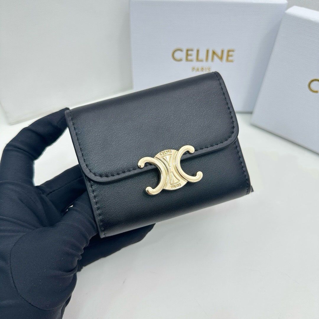 超美品✨CELINE セリーヌ スモール トリオンフ 三つ折り財布 黒