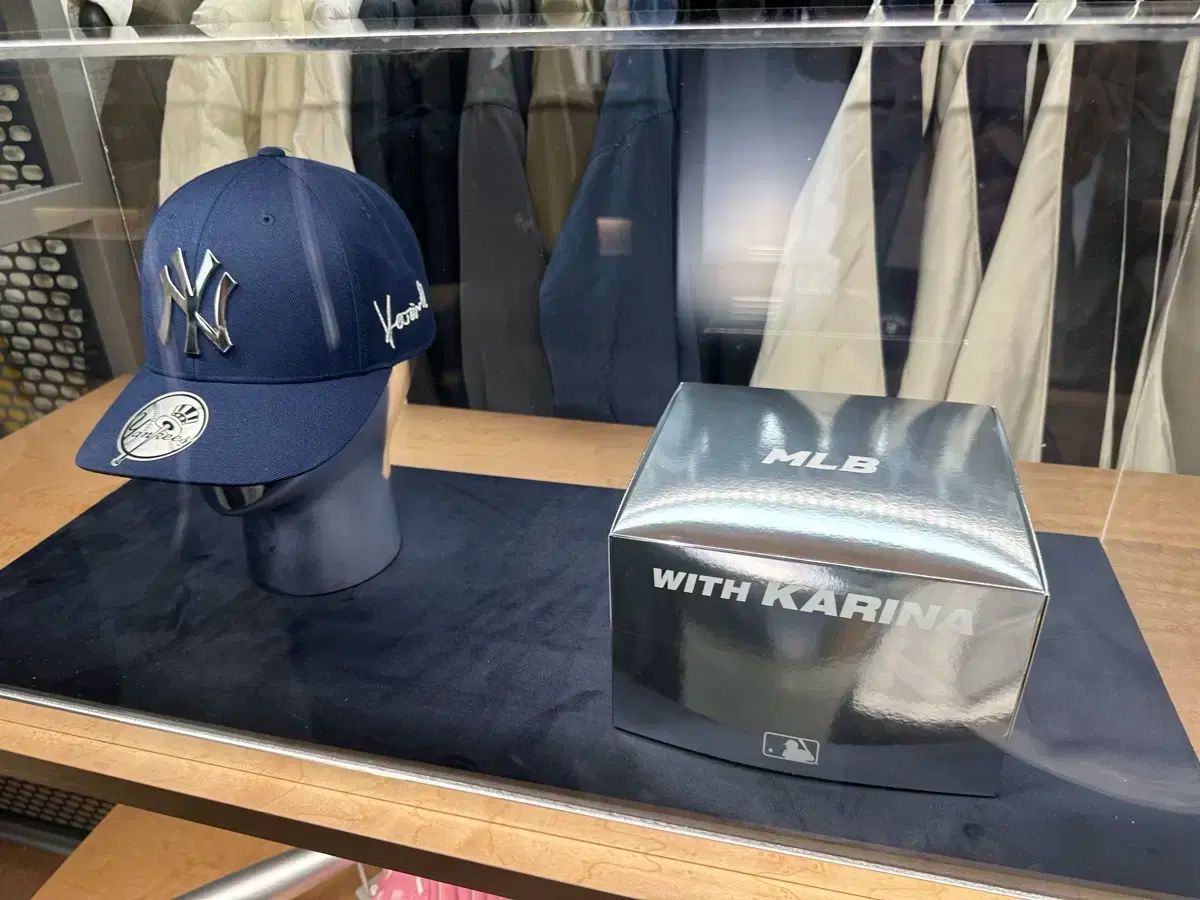Mlb カリーナ 帽子 59 発行 未開封 フルセット