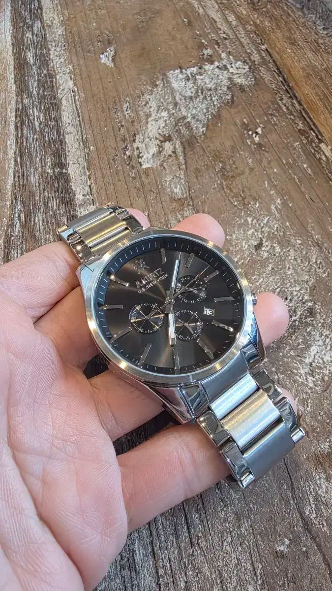 AKURTZ ブラック メタル 時計 エーカー 男性