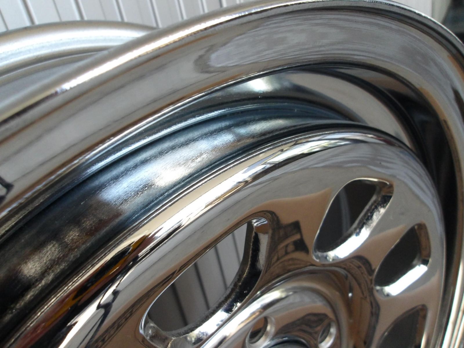 在庫有 Ｅ２６ ＮＶ３５０ キャラバン向け DAYTONA’S クローム １６インチ４本SET VR2E26 VW2E26 CS4E26 CW4E26 KS2E26 KS4E26 VW6E26 CW8E26 TRITUETUBI_COM