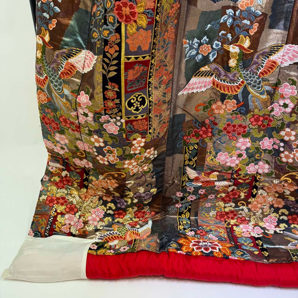 刺繍 金黒