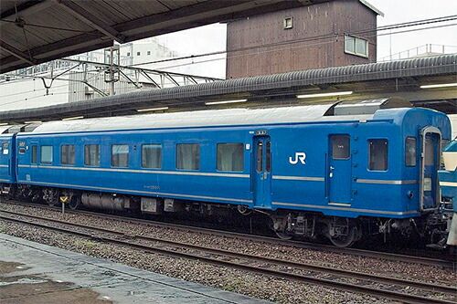 KATO Nゲージ 10-1177 24系 寝台特急 あさかぜ 7両基本セット KATO 10-1177 24系寝台特急「あさかぜ」 金帯 7両基本セット | 鉄道