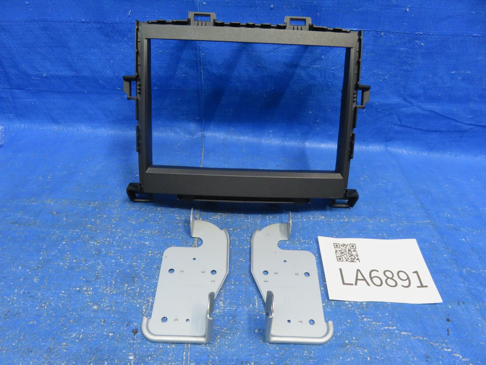 LA6891 アルファード GGH20W 8インチ ナビパネル オーディオパネル YEFC0414183 ステー付 ANH20W ANH25W GGH25W ヴェルファイア共通