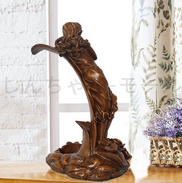  ホルダー樹脂製 女性の彫刻 木目調仕上げ 北欧 リビング ダイニング オフィス エレガント 卓上棚 置物 インテリア小物