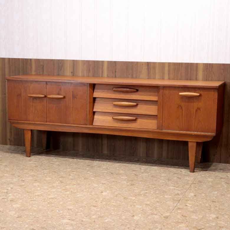 Jentique サイドボード ヴィンテージ イギリス ローキャビネット