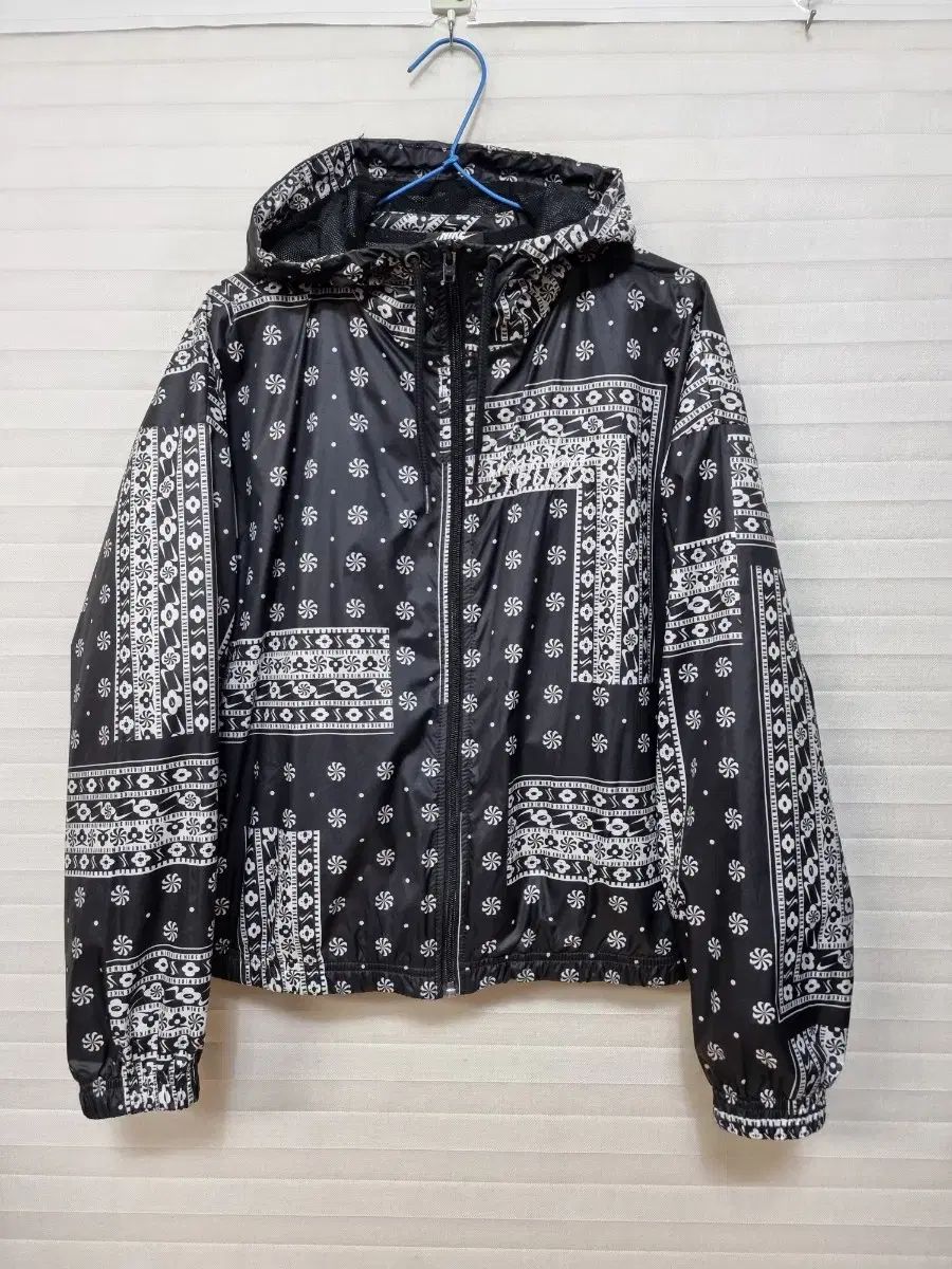 NIKE(ナイキ) ジュニア ウィンドブレーカー ブルゾン XS ( 75 )