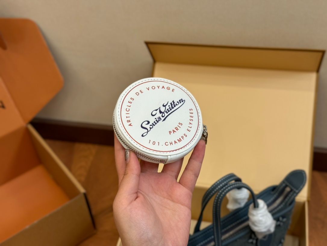 すなわちハンドバッグ