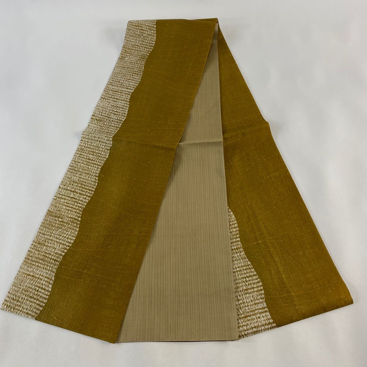 袋帯 美品 秀品 幾何学模様 山吹茶色 全通 正絹 【中古】 - メルカリ