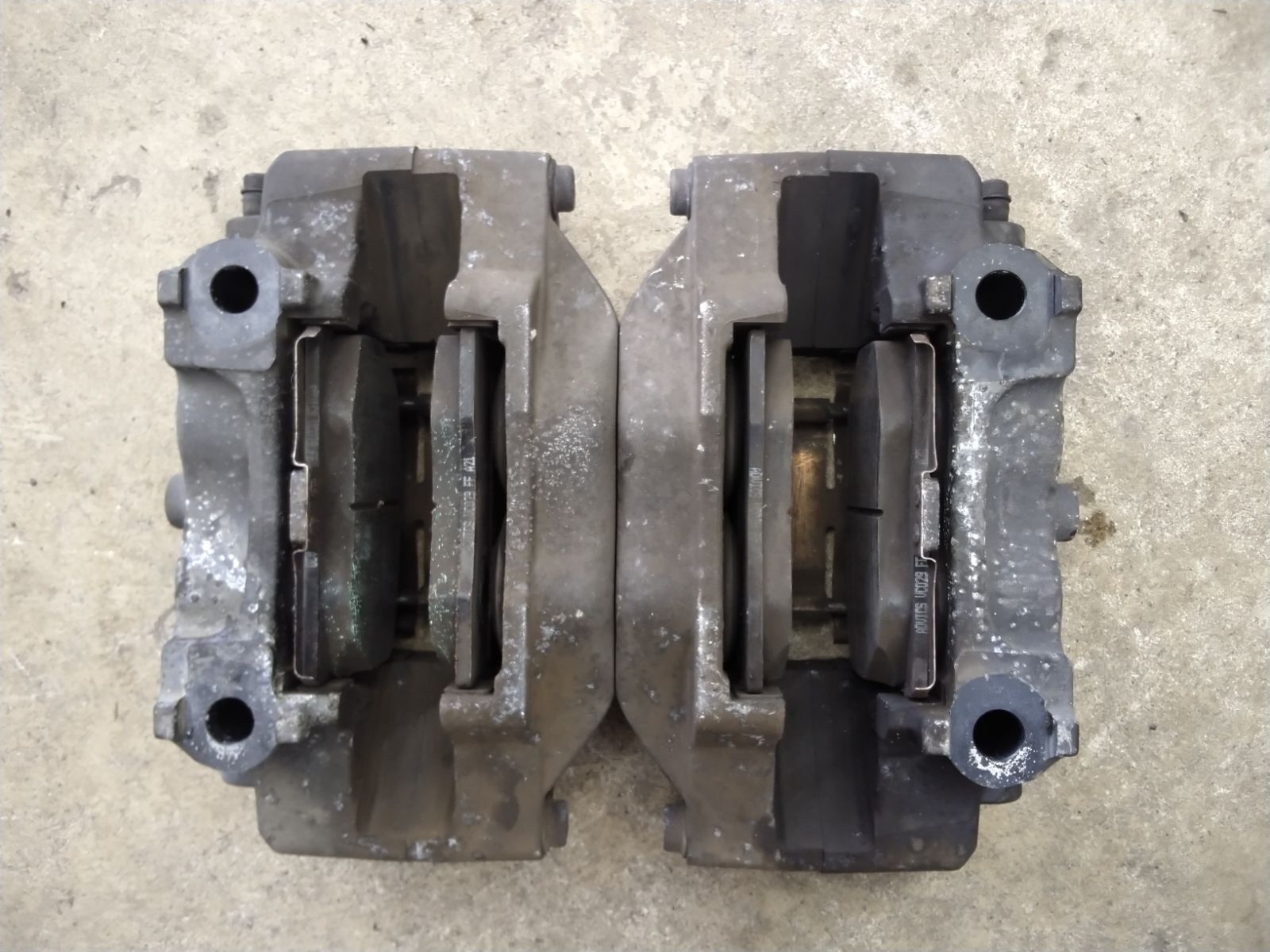 手渡し LEGEND HONDA KB1 ADVICS 4POTフロントキャリパー