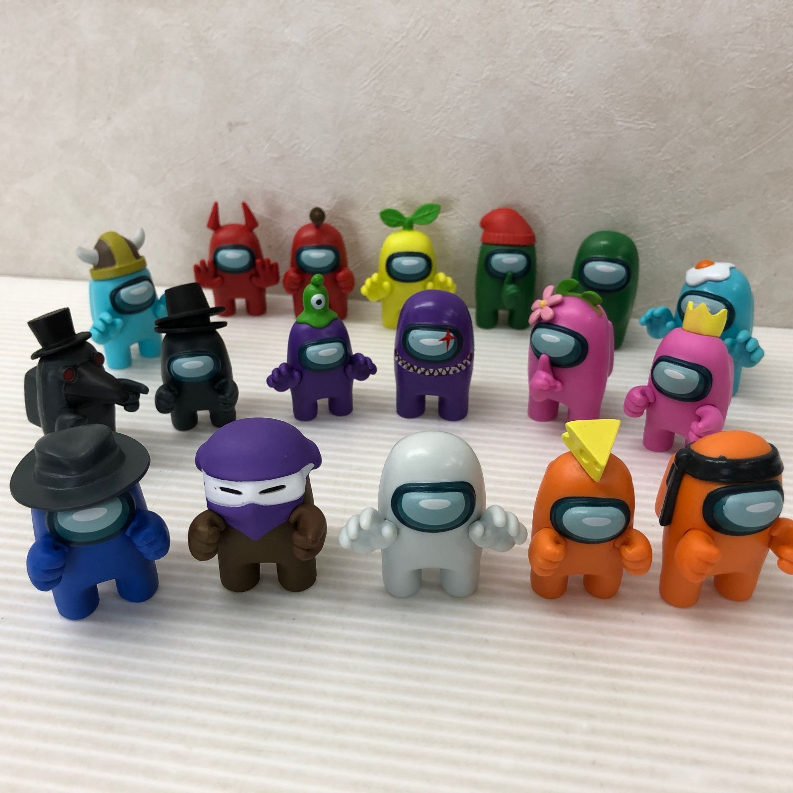 △Among Us アモングアス ミニフィギュア 18個 まとめ 中古品