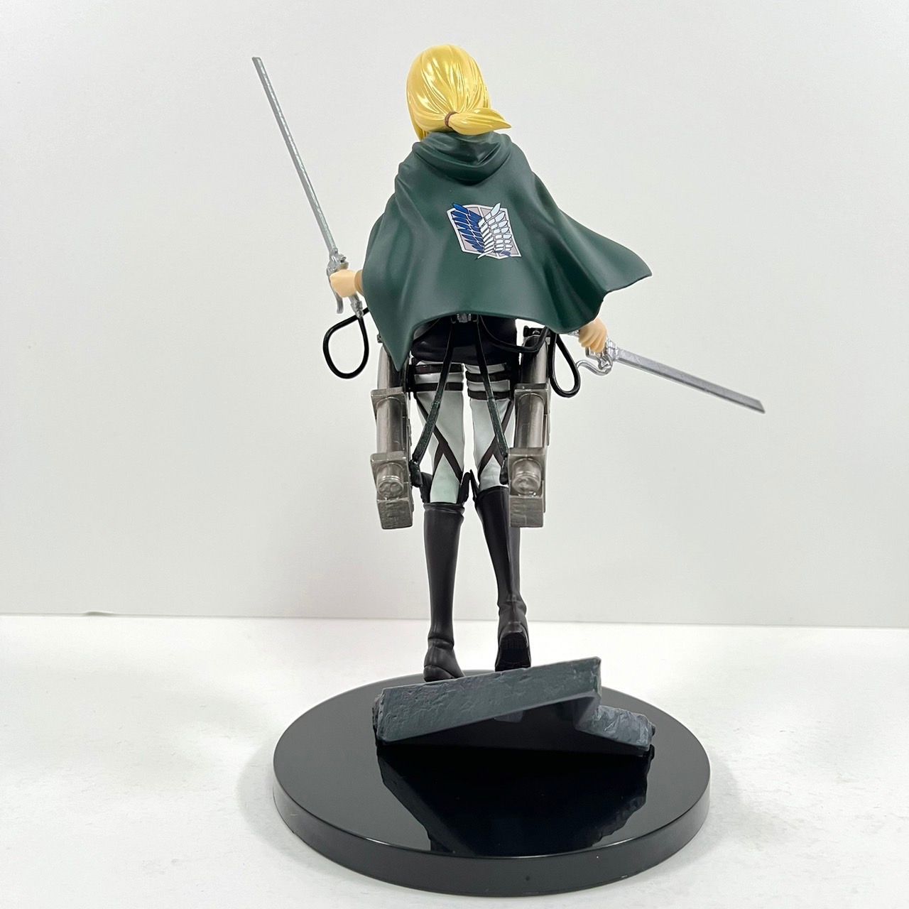 クリスタ・レンズフィギュア 進撃の巨人』104期男子たちのアイドル「クリスタ・レンズ」が1/7