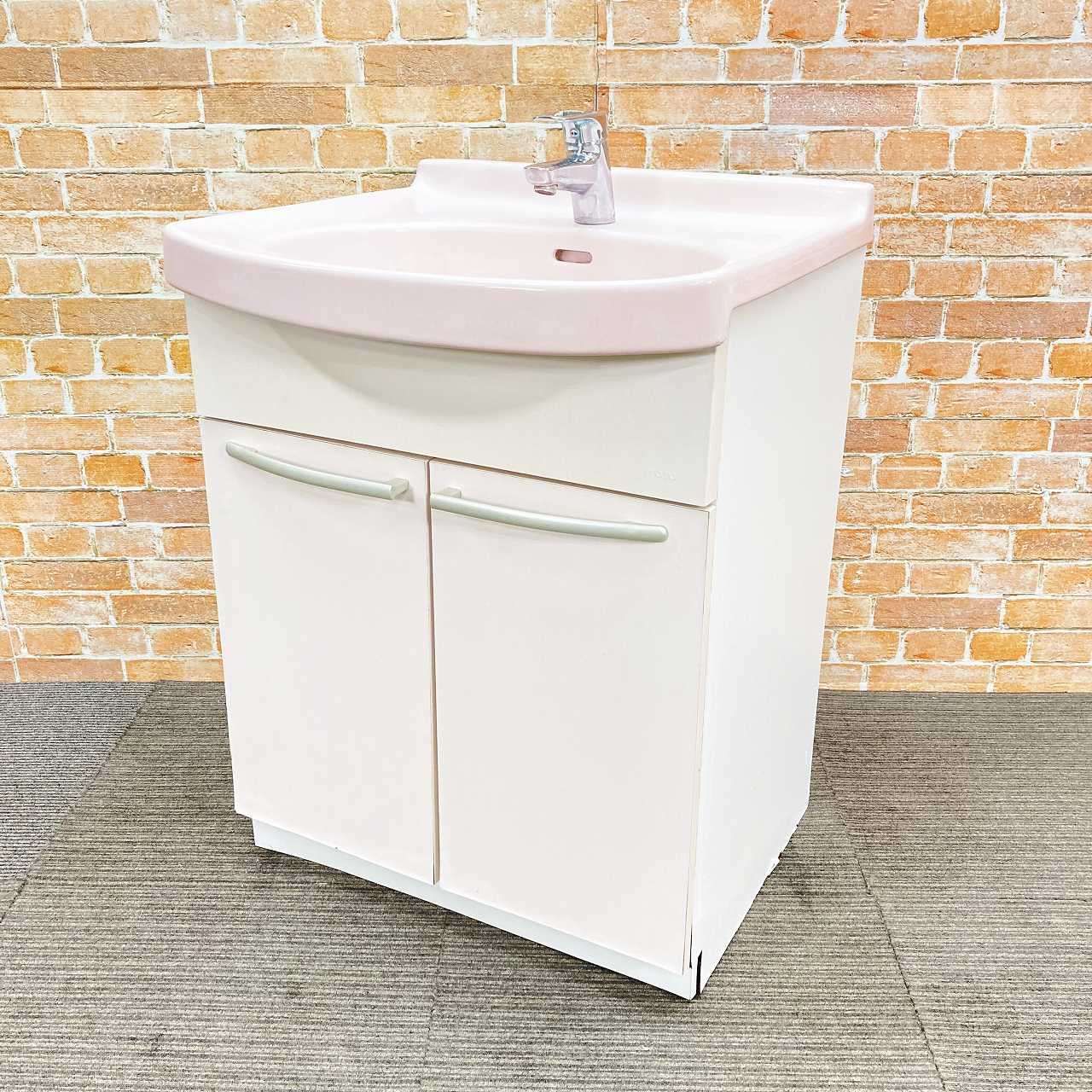 品 TOTO 陶器製 シングルレバー混合水栓蛇口付き 2枚扉タイプ 手洗台 洗面化粧台 幅60cm 600mm 45J