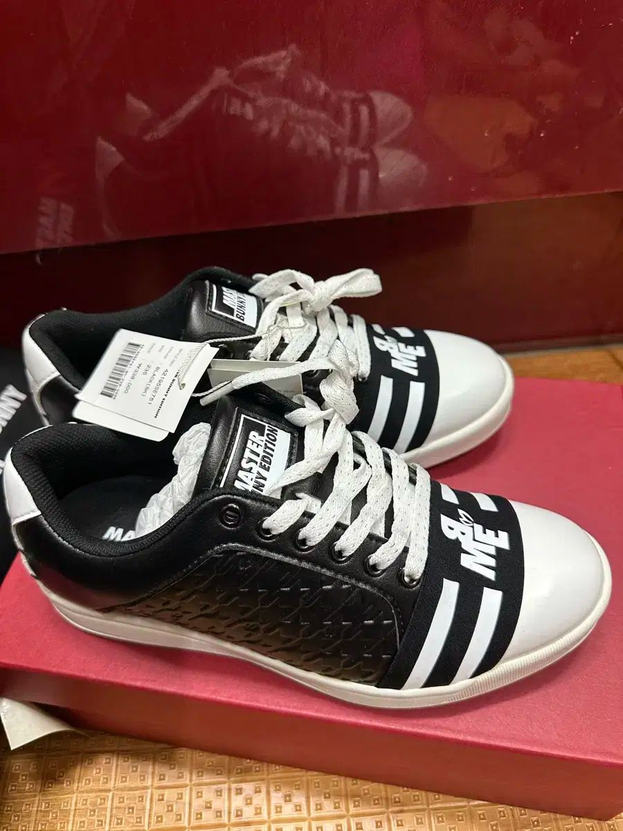 MASTER BUNNY EDITION 23.5ゴルフシューズ MASTER BUNNY MASTER