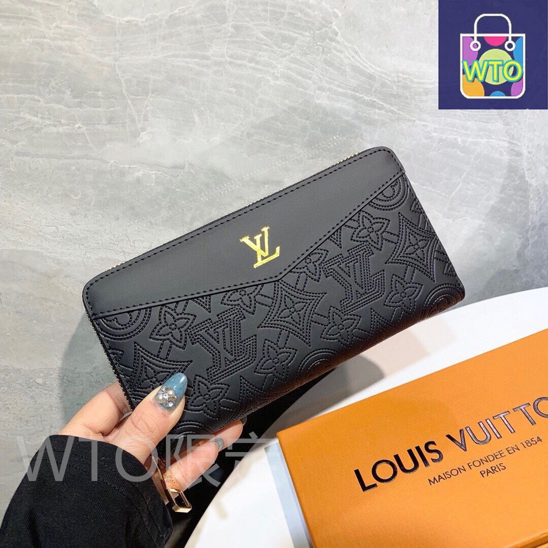今日特価】Louis Vuitton ルイヴィトン レザーエンボス